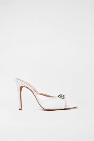 Mule White 