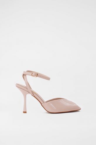 Sandals Beige